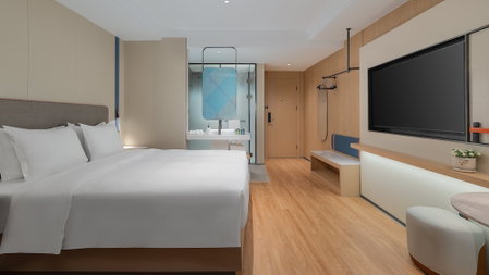 Holiday Inn Express Kunming Railway Station by IHG, Kunming, China