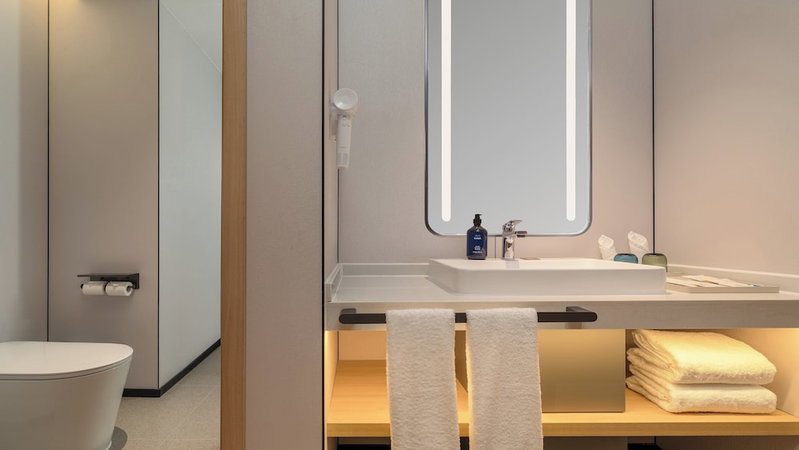 Holiday Inn Express Kunming Changshui Airport by IHG, Kunming, China