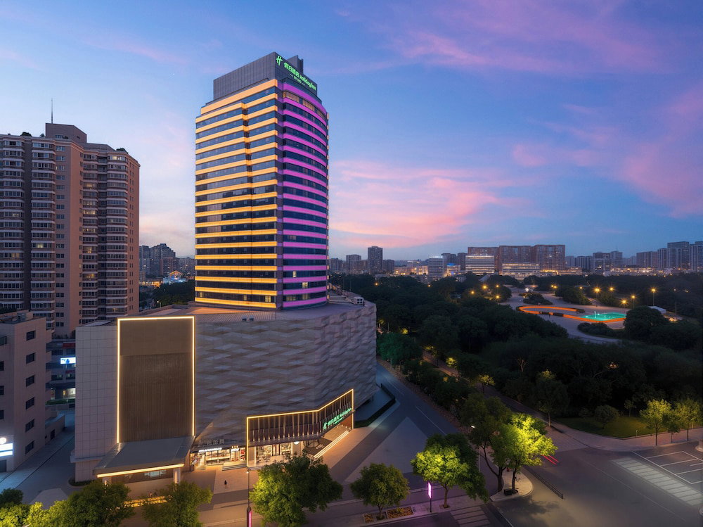 Holiday Inn Yiwu Center by IHG, China