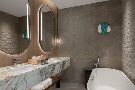 The Westin Yichang, Yichang, China