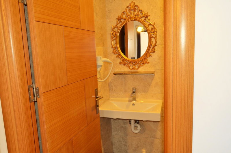 Hotel Yonca, Istanbul, Turkey