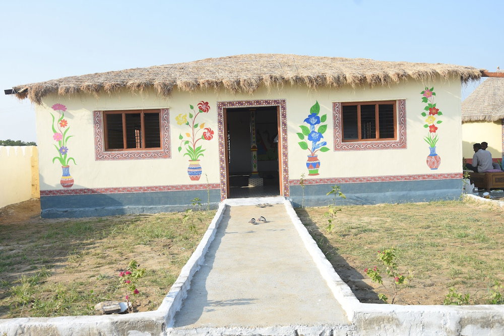 Hotel · Ram Rann Resort, Bhachau