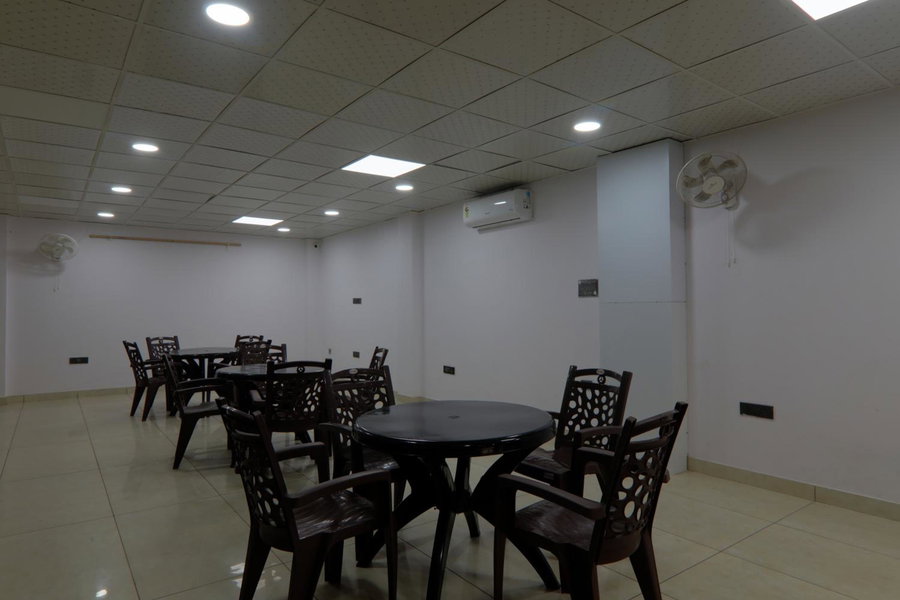 Shri Tirupati Residency, Nilmatha, India