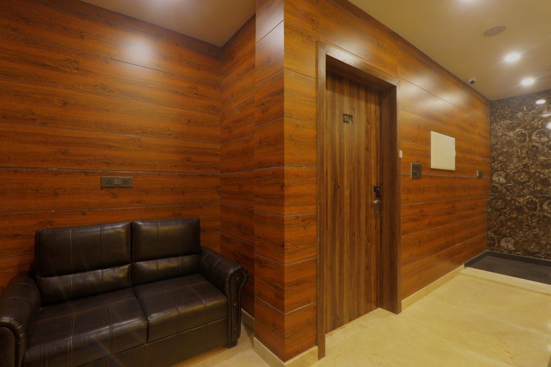 Shri Tirupati Residency, Nilmatha, India