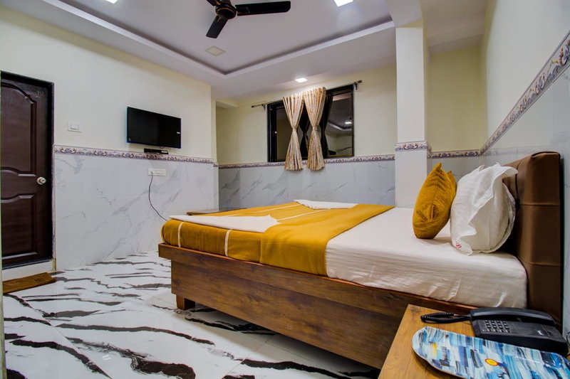 Hotel Sai Bansi Residency, MIDC Industrial Area, Turbhe, Navi Mumbai, Mumbai, India