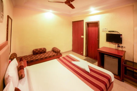 Hotel Lucky Near BKC, Mumbai, India