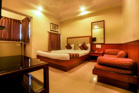 Hotel Lucky Near BKC, Mumbai, India