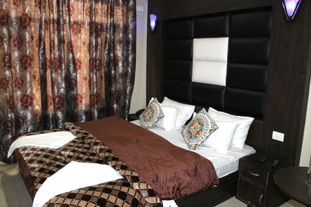 Hotel Samar, Srinagar, India