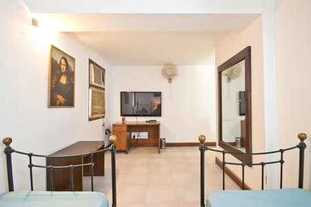 Trendy Bed & Breakfast, New Delhi, India