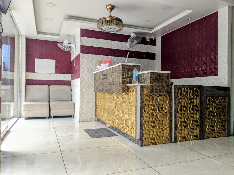 Hotel Feathers, Ernakulam, India
