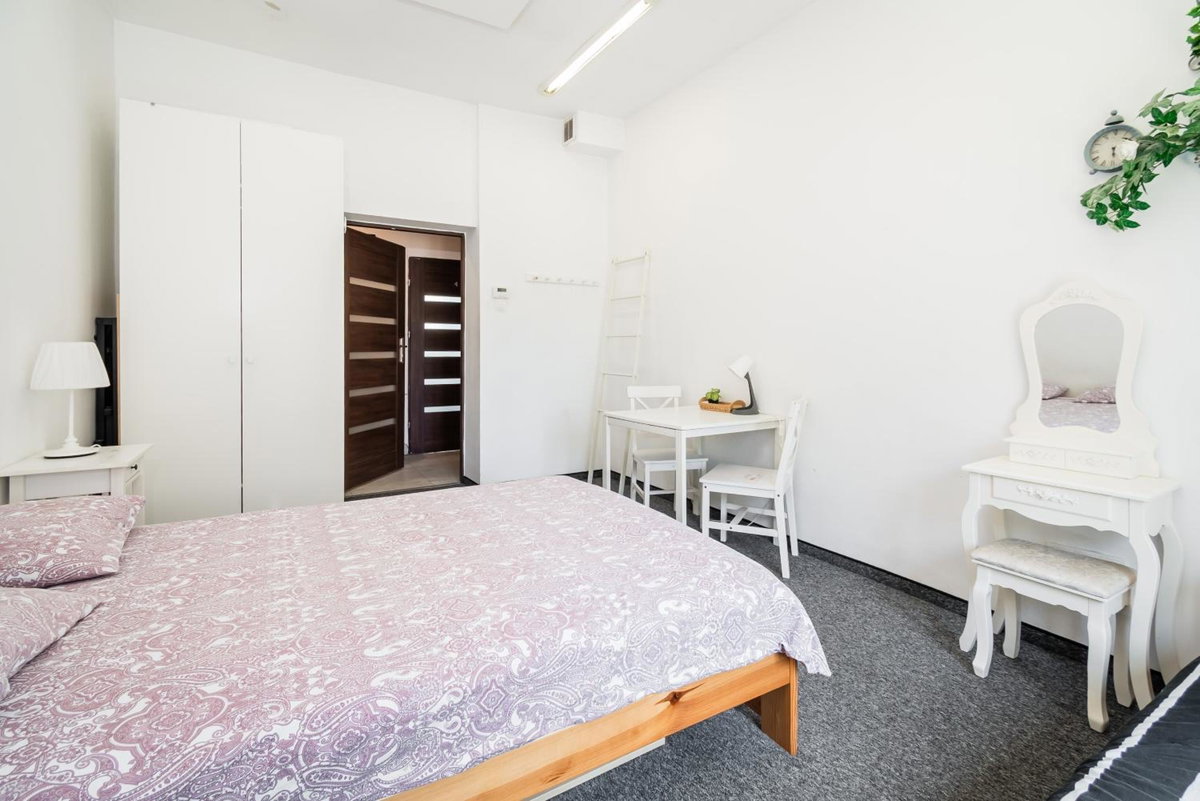 Master Corner Apartment - University & Park Area, Poland