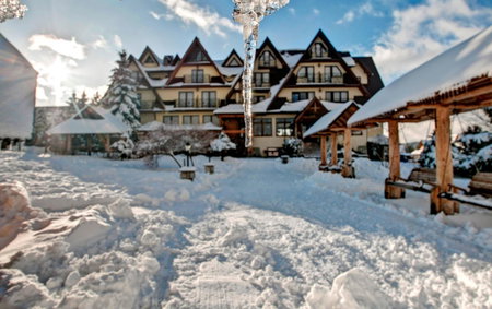 Folk Resort Domki i Apartamenty, Murzasichle, Poland