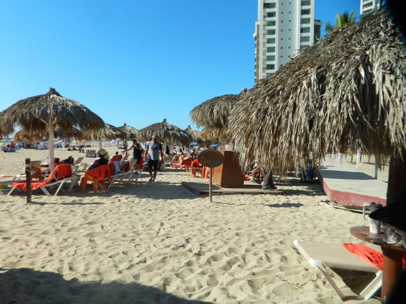 Beachfront view Condo beside la Isla Mall, Puerto Vallarta, Mexico