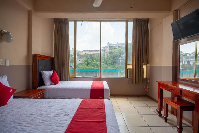 OYO Hotel Totonacapan, Papantla, Papantla de Olarte, Mexico