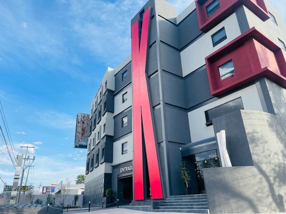 K Hotel, Mexico