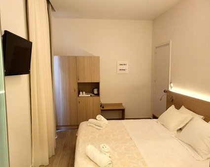 Caravel Hotel Apartments, Ixia, Greece