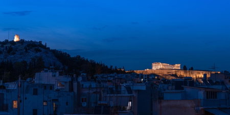 TopFloor Getaway Balcony&Hot tub+Acropolis view, Athens, Greece