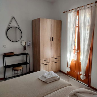 Maroudas Stavros Apartments, Vathi, Greece