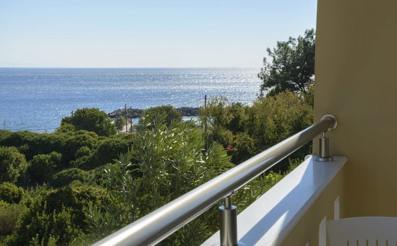 Yolanda Studios, Paralia Agias Foteinis, Greece