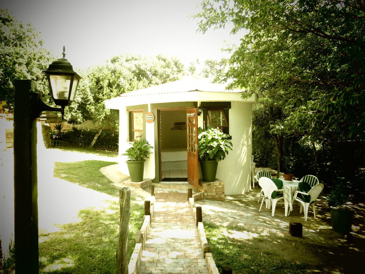 Hotel · Wiltshire Rondavel, Port Alfred