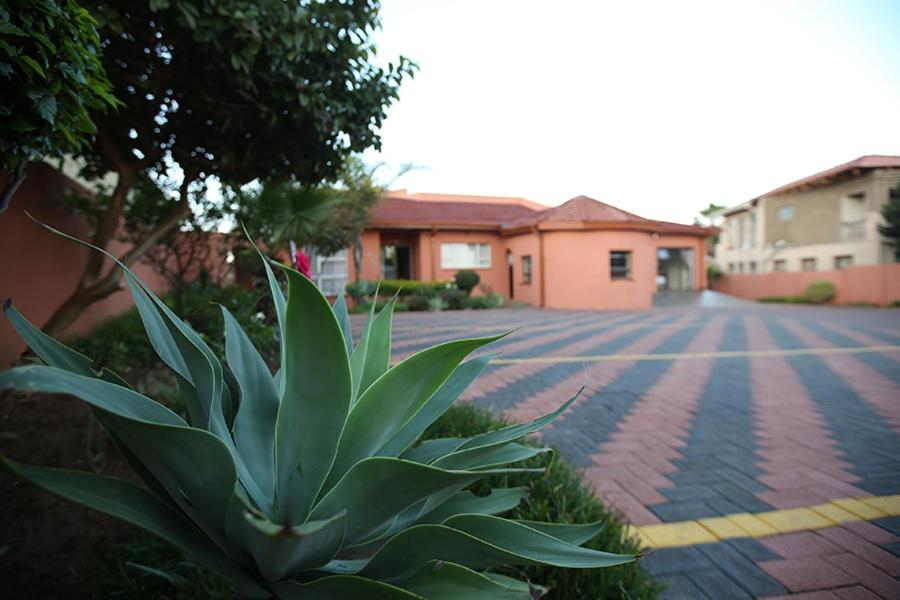 Legae La Tshepo, Mogwase, South Africa