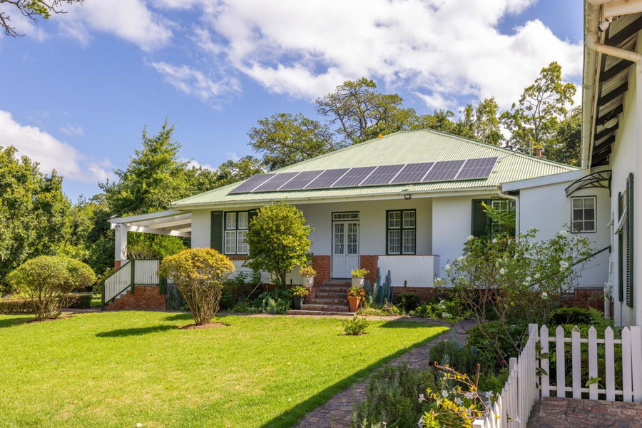 Lanherne Guest House Bed & Breakfast, Grahamstown, South Africa