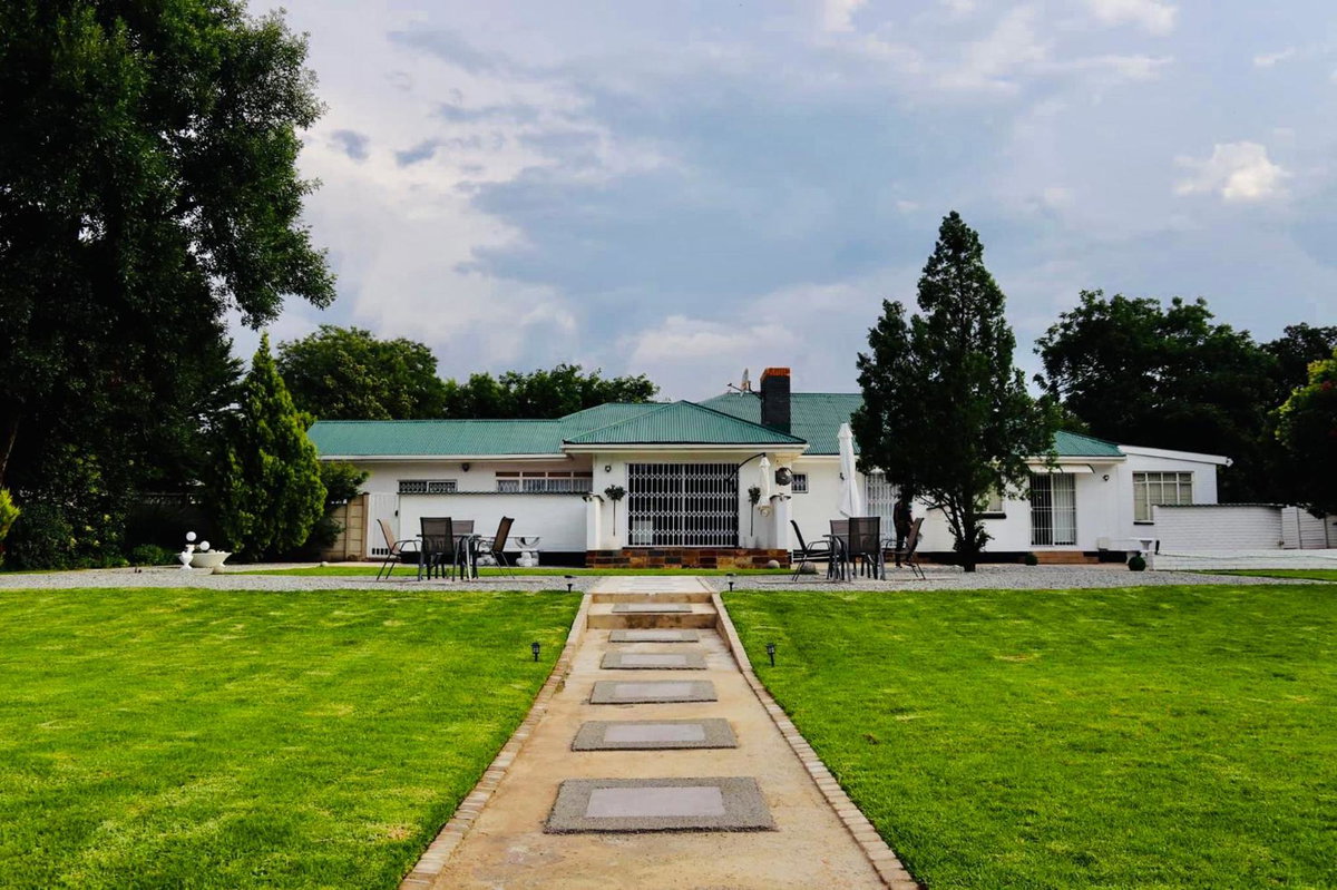 La Capucine, South Africa