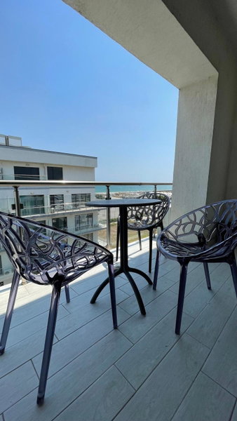 De Silva, Mamaia, Romania
