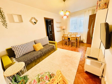 Modern place to Stay-self check-in nonstop 24h-wifi, Reşiţa, Romania