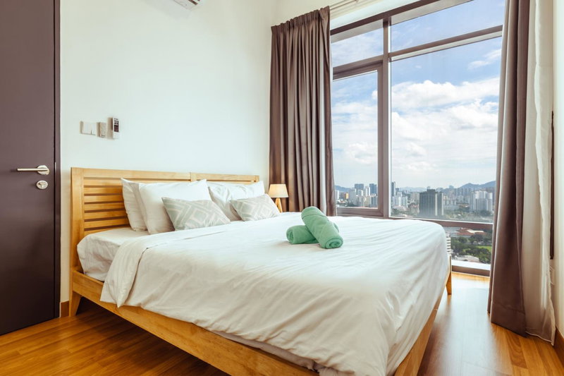 Muji X Tiffany - City and Hill View 3BR at 218 Tropicana NEAR Komtar Food Heaven with Netflix & TV Box, George Town, Malaysia