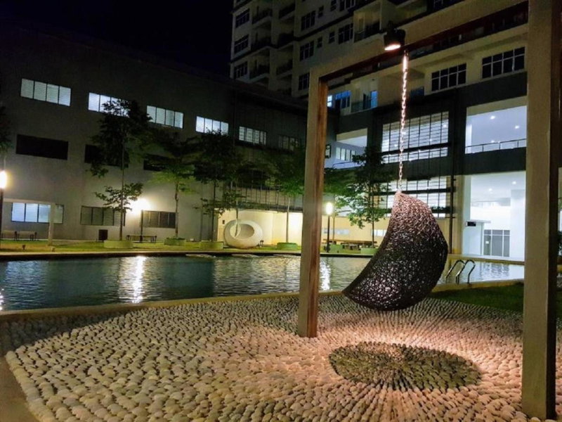 Puchong Skypod Residence, High Floor Balcony Unit, Walking Distance to IOI Mall, 10min Drive to Sunway, Puchong, Malaysia