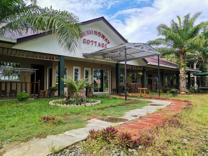Hemingway Cottage 海明威度假屋, Semporna, Malaysia