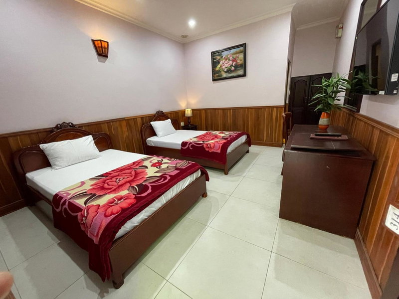 Song Tra Hotel, Xóm Phước Mỹ, Vietnam