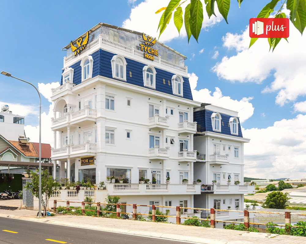 Tyche Hotel, Vietnam