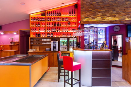 FH Confort Hotel Orléans Co'met, Orléans, France