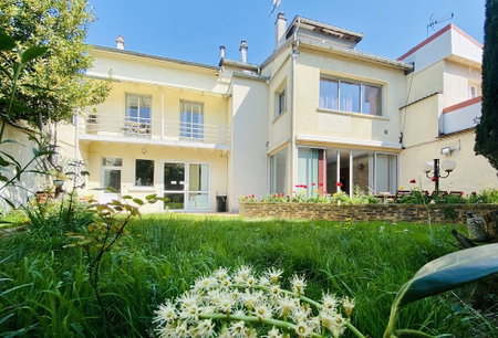 Reims Sherpa Guest House, Reims, France