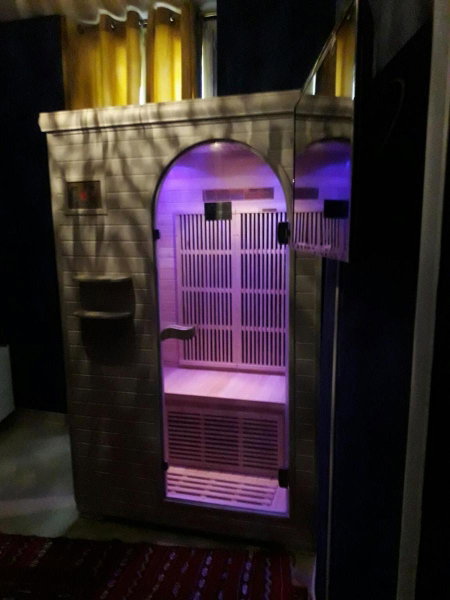 Le Love Spa, Lyon, France