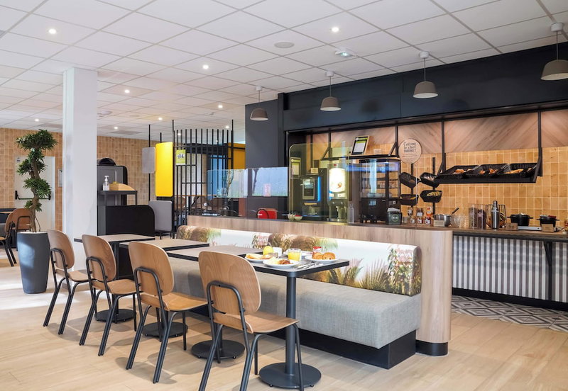 B&B HOTEL Paris Porte d'Orléans, Montrouge, France