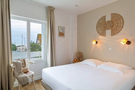 Hôtel de la Plage, Courseulles-sur-Mer, France
