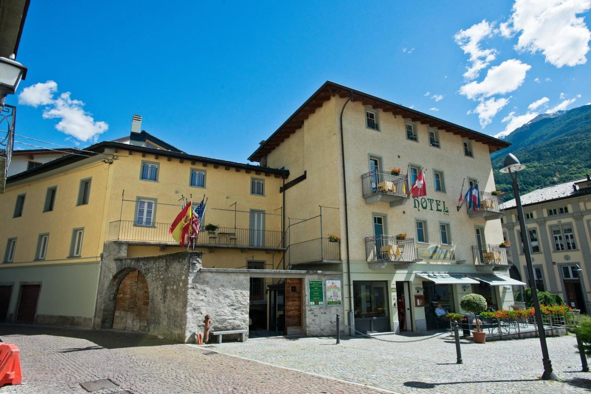 Hotel · Hotel Garni Le Corti, Grosotto