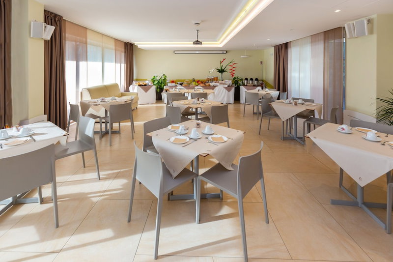Zeus Residence Hotel, Aci Castello, Italy