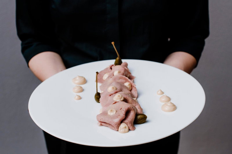Uve Rooms & Wine Bar, La Morra, Italy
