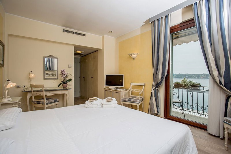 Hotel Spiaggia d'Oro - Garda Lake Collection, Salò, Italy