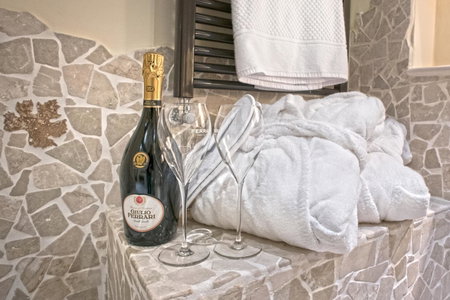 Perlage Suite Luxury B&B - Amazing view of Trulli, Alberobello, Italy