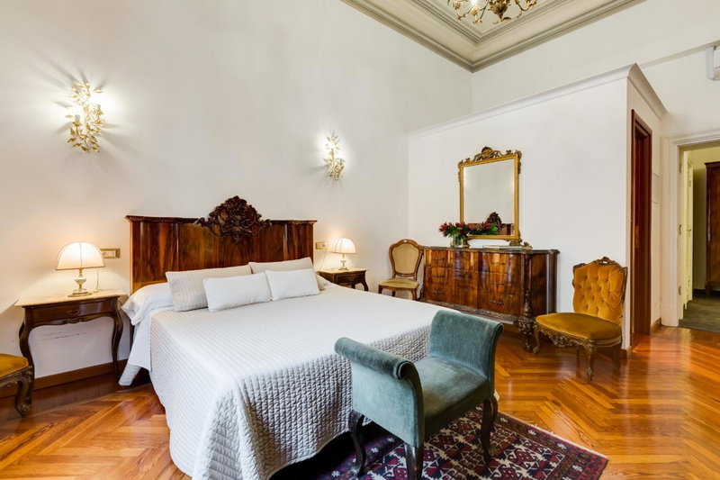 Affreschi Su Roma Luxury B&B, Rome, Italy