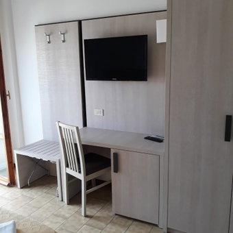 Hotel Caesar, Pesaro, Italy