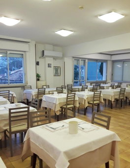 Hotel Caesar, Pesaro, Italy
