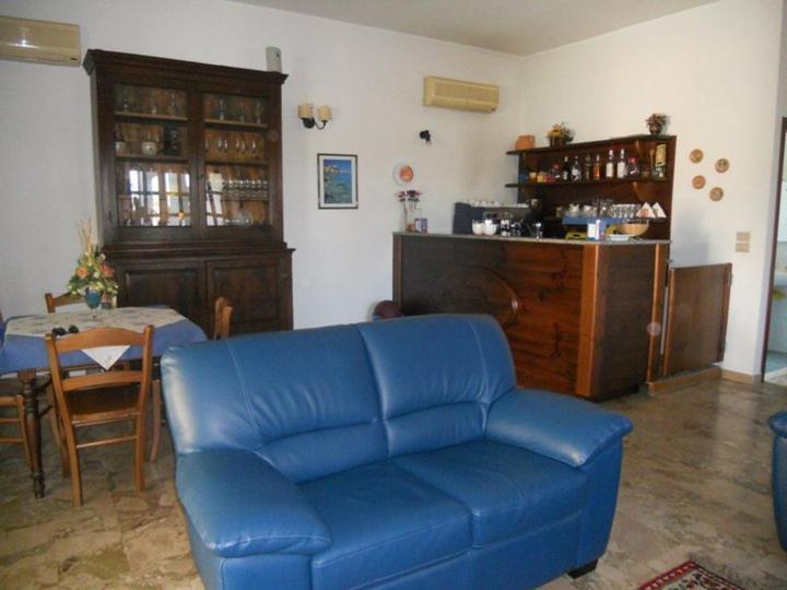 Residence Gnura Momma, Locri, Italy
