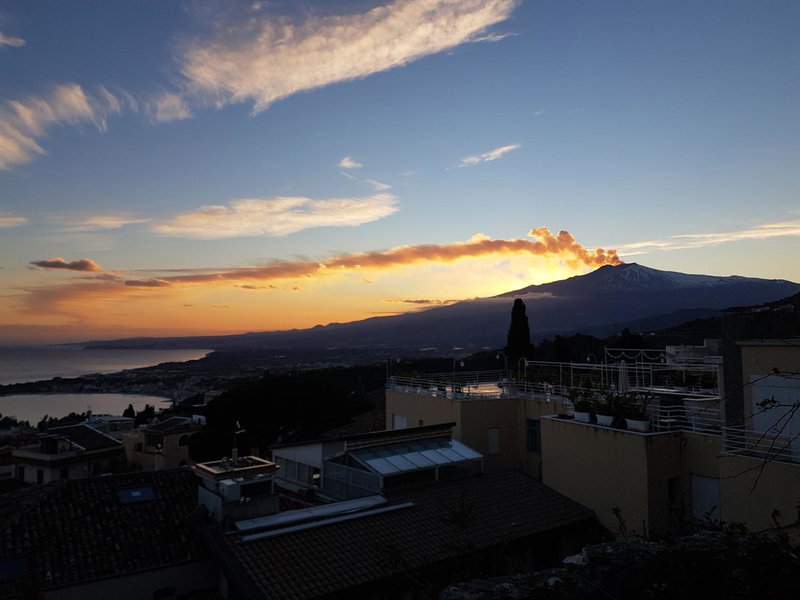 La Cartolina Apartment, Taormina, Italy