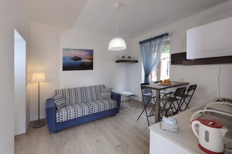 La Cartolina Apartment, Taormina, Italy